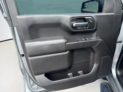2020 Chevrolet Silverado 1500 — photo 17 view
