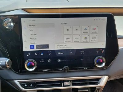 2024 Lexus RX — photo 28 view