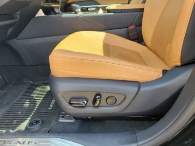 2024 Lexus RX — photo 18 view