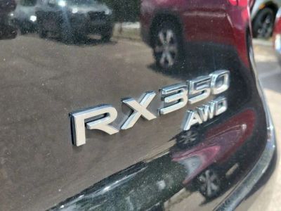 2024 Lexus RX — photo 8 view