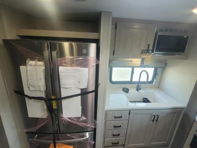 2026 Coachmen Catalina Legacy 323MAZE - Photo 6