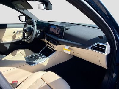 2025 BMW 3 Series - Photo 14