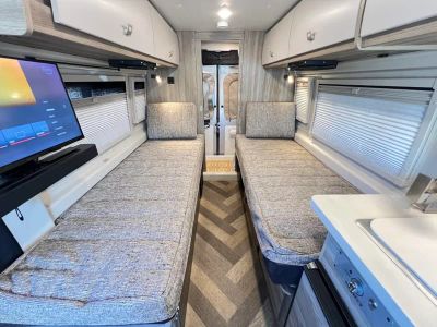 2027 Winnebago TRAVATO — photo 16 view
