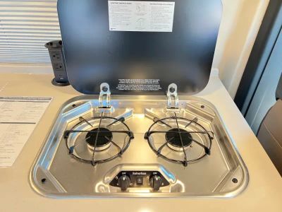 2027 Winnebago TRAVATO — photo 11 view
