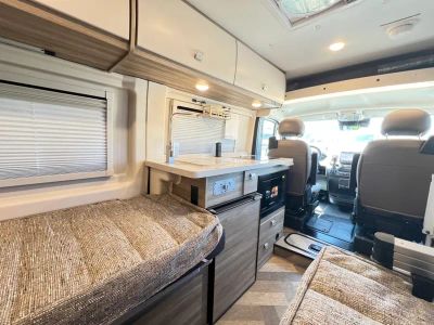 2027 Winnebago TRAVATO — photo 9 view
