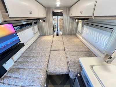 2027 Winnebago TRAVATO — photo 17 view