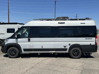 2027 Winnebago TRAVATO — photo 23 view
