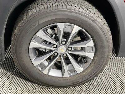 2026 Chevrolet Equinox — photo 11 view