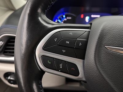 2021 Chrysler Pacifica - Photo 21