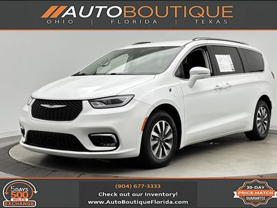 2021 Chrysler Pacifica - Photo 1