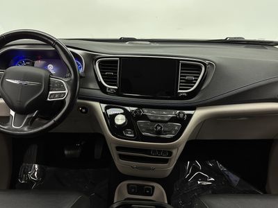 2021 Chrysler Pacifica - Photo 26