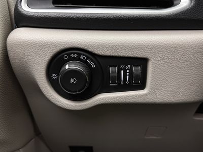2021 Chrysler Pacifica - Photo 18