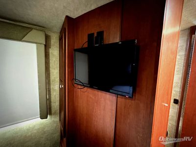 2015 Winnebago Vista - Photo 18