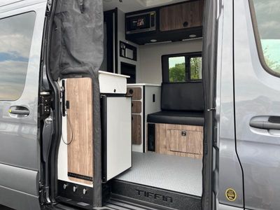 2026 Tiffin Motorhomes GH2 - Photo 12