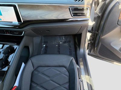 2026 Volkswagen Atlas — photo 17 view