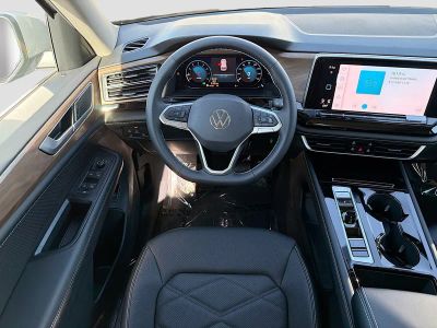 2026 Volkswagen Atlas — photo 16 view