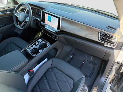 2026 Volkswagen Atlas — photo 13 view