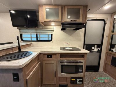 2022 Forest River RV No Boundaries - Photo 14