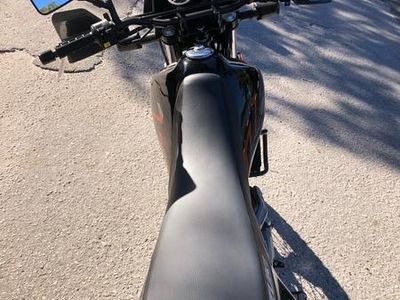2026 Suzuki DR650S - Photo 13