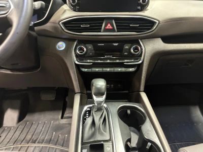 2020 Hyundai Santa Fe - Photo 13