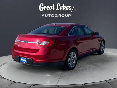 2012 Ford Taurus — detail view