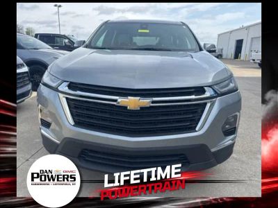 2023 Chevrolet Traverse — rear three-quarter view
