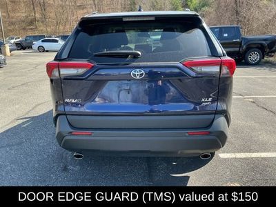 2023 Toyota RAV4 XLE - Photo 5