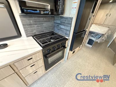 2026 Grand Design Lineage Series F - Photo 18