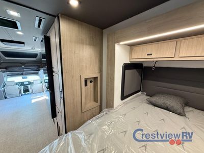 2026 Grand Design Lineage Series F - Photo 25
