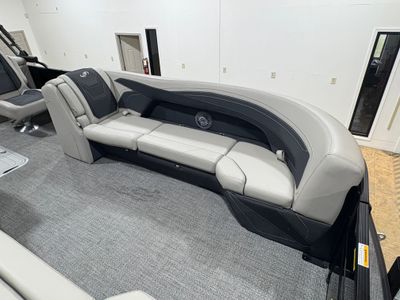 2026 Barletta Cabrio C24QC - Photo 36