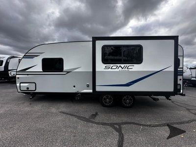 2022 Venture RV Sonic - Photo 7