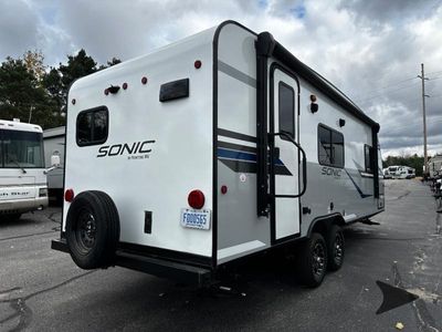2022 Venture RV Sonic - Photo 5