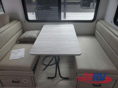 2025 EAST TO WEST Della Terra - Photo 28