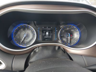 2022 Chrysler Voyager - Photo 14