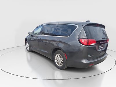 2022 Chrysler Voyager - Photo 5