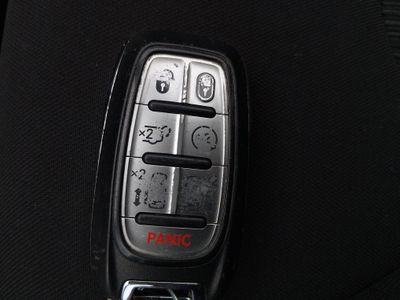2022 Chrysler Voyager - Photo 15