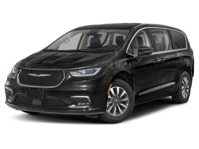 2024 Chrysler Pacifica Hybrid Select in Fathom Blue Pearlcoat — front three-quarter view