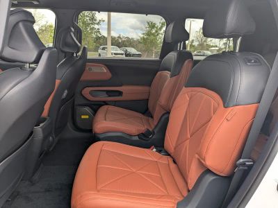 2027 Kia Telluride Hybrid — photo 19 view