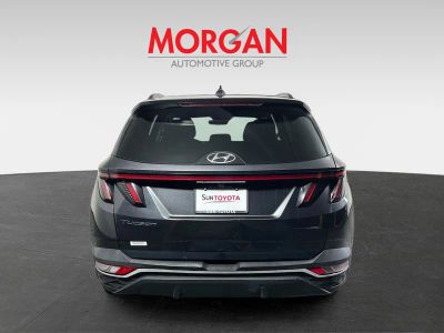 2022 Hyundai Tucson — interior view