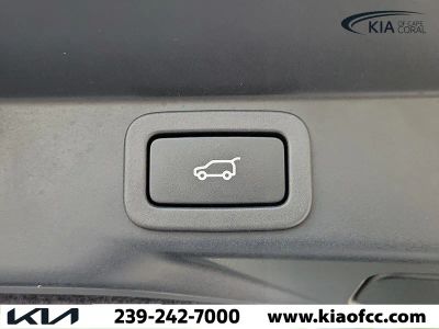 2021 Land Rover Range Rover Sport — photo 13 view