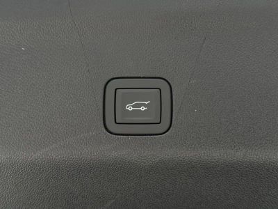 2026 Chevrolet Tahoe - Photo 18