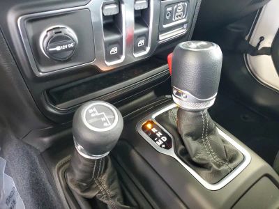 2026 Jeep Wrangler — photo 30 view