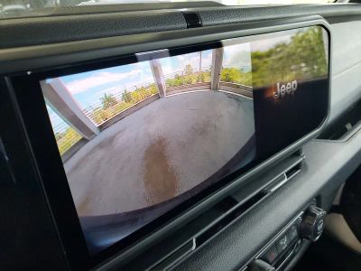 2026 Jeep Wrangler — photo 27 view
