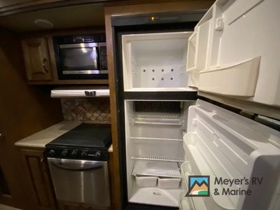 2016 Forest River RV Sabre - Photo 11