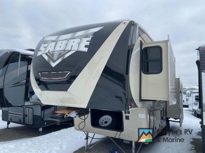 2016 Forest River RV Sabre - Photo 5
