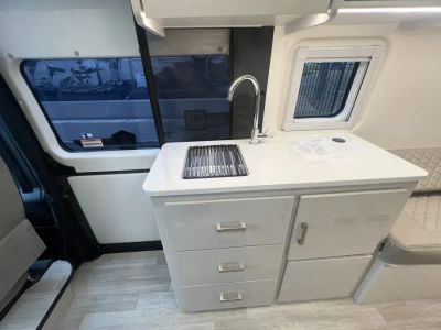 2027 Thor Motor Coach TELLARO - Photo 8