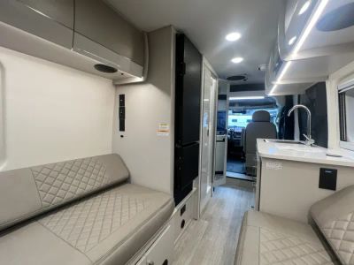 2027 Thor Motor Coach TELLARO - Photo 11