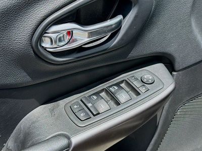 2019 Jeep Cherokee — photo 22 view
