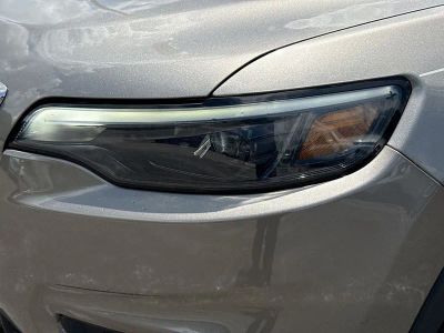 2019 Jeep Cherokee — photo 9 view