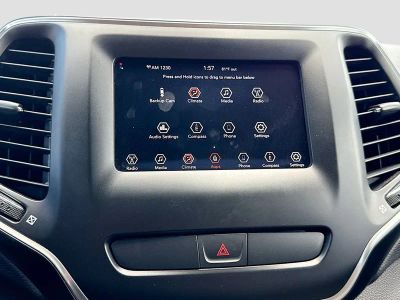 2019 Jeep Cherokee — photo 28 view